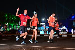 BIB: 215, 27080
                            <button type="button" onclick="openModal(15272803)" class="btn btn-primary btn-sm float-right btn-popup" data-toggle="modal" data-target=".modal-high-quality">
                        <i class="fas fa-shopping-cart"></i> Add to Cart
                    </button>
                                            <button type="button" onclick="isThisMe(15272803, true)" class="btn btn-success btn-sm float-right btn-popup btn-isme hidden" data-toggle="tooltip" data-placement="bottom" title="นี่คือรูปของคุณใช่ไหม คลิกที่นี่เพื่อเอาเข้าอัลบั้ม">
                        <i class="fas fa-plus"></i> Add to album
                    </button>
                    <button type="button" onclick="isThisMe(15272803, false)" class="btn btn-warning btn-sm float-right btn-popup btn-isnotme hidden">
                        <i class="fas fa-ban"></i> Remove from album
                    </button>